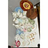 A GROUP OF CERAMIC ITEMS ETC, to include Aynsley 'Orchard Gold' by D.Jones cabinet plate, dressing