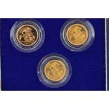 THREE GOLD HALF SOVEREIGNS, 2 x 1982, a x 1983, displayed in a fitted case