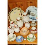 A MIXED COLLECTION OF CERAMICS, to include cups and saucers by Royal Worcester 'Blind Earl', Royal