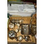 A TRAY OF SILVER PLATED ITEMS TO INCLUDE matching teapot, sugar and milk, a salver, antler handled