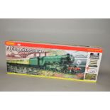 A BOXED HORNBY RAILWAYS OO GAUGE FLYING SCOTSMAN TRAIN SET, No.R1039, comprising locomotive and