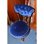 AN EDWARDIAN MAHOGANY CIRCULAR SEATED BEDROOM CHAIR