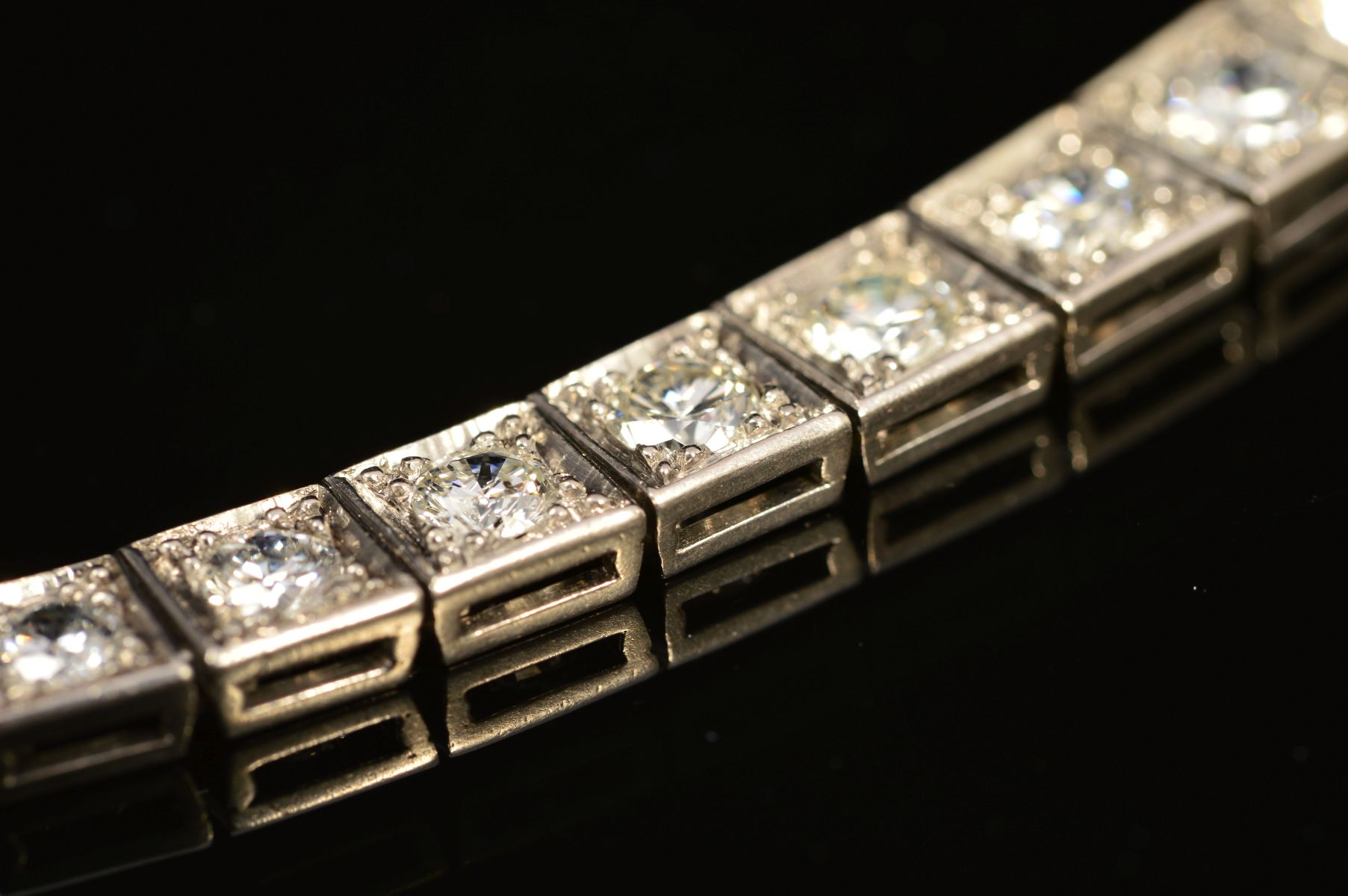 AN ART DECO GRADUATED DIAMOND LINE BRACELET, brilliant cut diamonds, each set to a box setting - Image 4 of 5