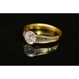 A MODERN PICCHIOTTI 18CT GOLD DIAMOND RING, centring on modern round brilliant cut diamond,