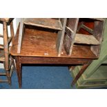 A LATE 19TH/EARLY 20TH CENTURY OAK TABLE with a single drawer, width 92cm x depth 64cm x height