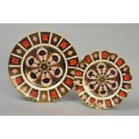 TWO ROYAL CROWN DERBY IMARI PLATES '1128' pattern to include wavy edged plate, diameter 21cm and