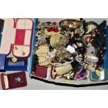 A LARGE COLLECTION OF ASSORTED COSTUME JEWELLERY to include various necklaces, rings and