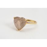 A 9CT GOLD SMOKY QUARTZ RING, the heart shape smoky quartz in a three claw setting to the tapered