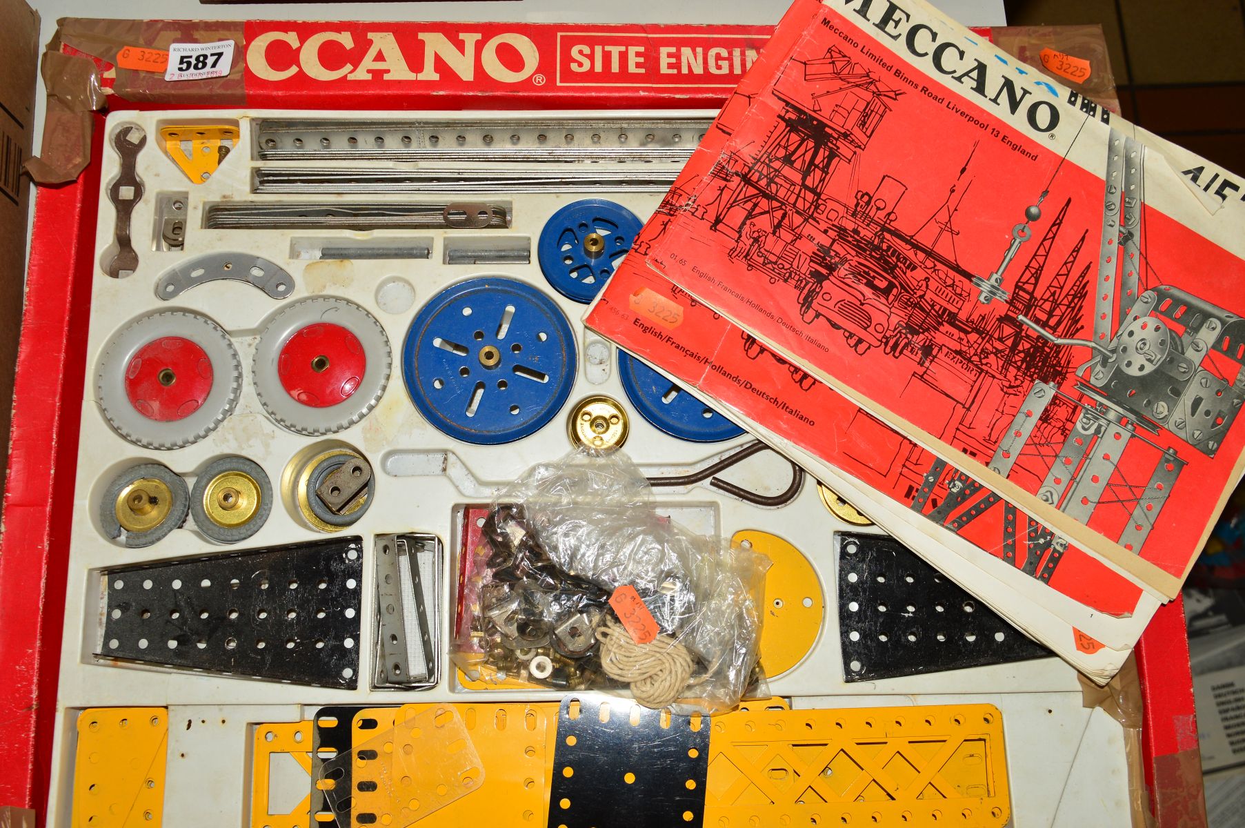 A BOXED MECCANO SITE ENGINEERING SET, No.5, missing few smaller items, box damaged, with manuals for