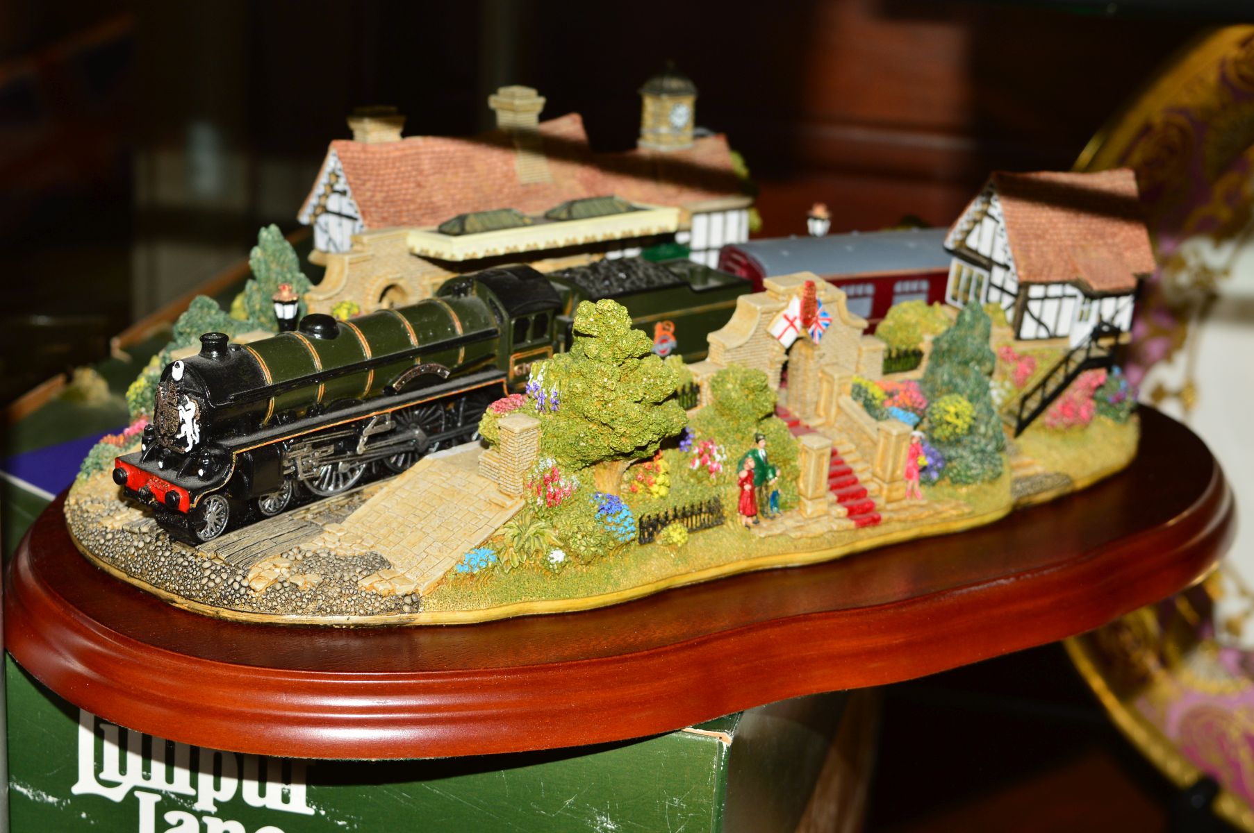 A BOXED LIMITED EDITION LILLIPUT LANE SCULPTURE, 'The Royal Train At Sandringham' L2517, No 1996,