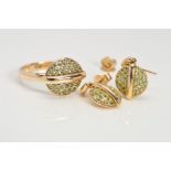 A MODERN 9CT YELLOW GOLD FIORELLI PERIDOT RING AND MATCHING DROP EARRINGS, comprised a circular