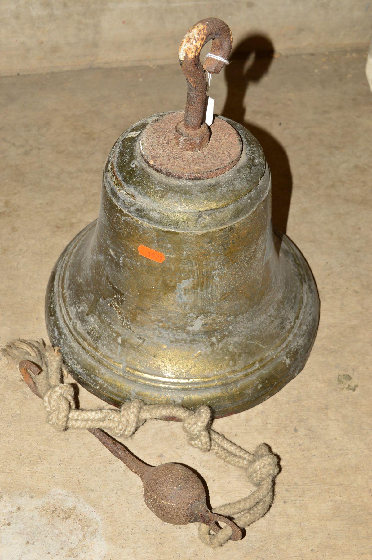 AN L.N.W.R. CAST BRASS BELL, with original clapper, bell stamped L.N.W.R. to top, believed to be - Image 3 of 4