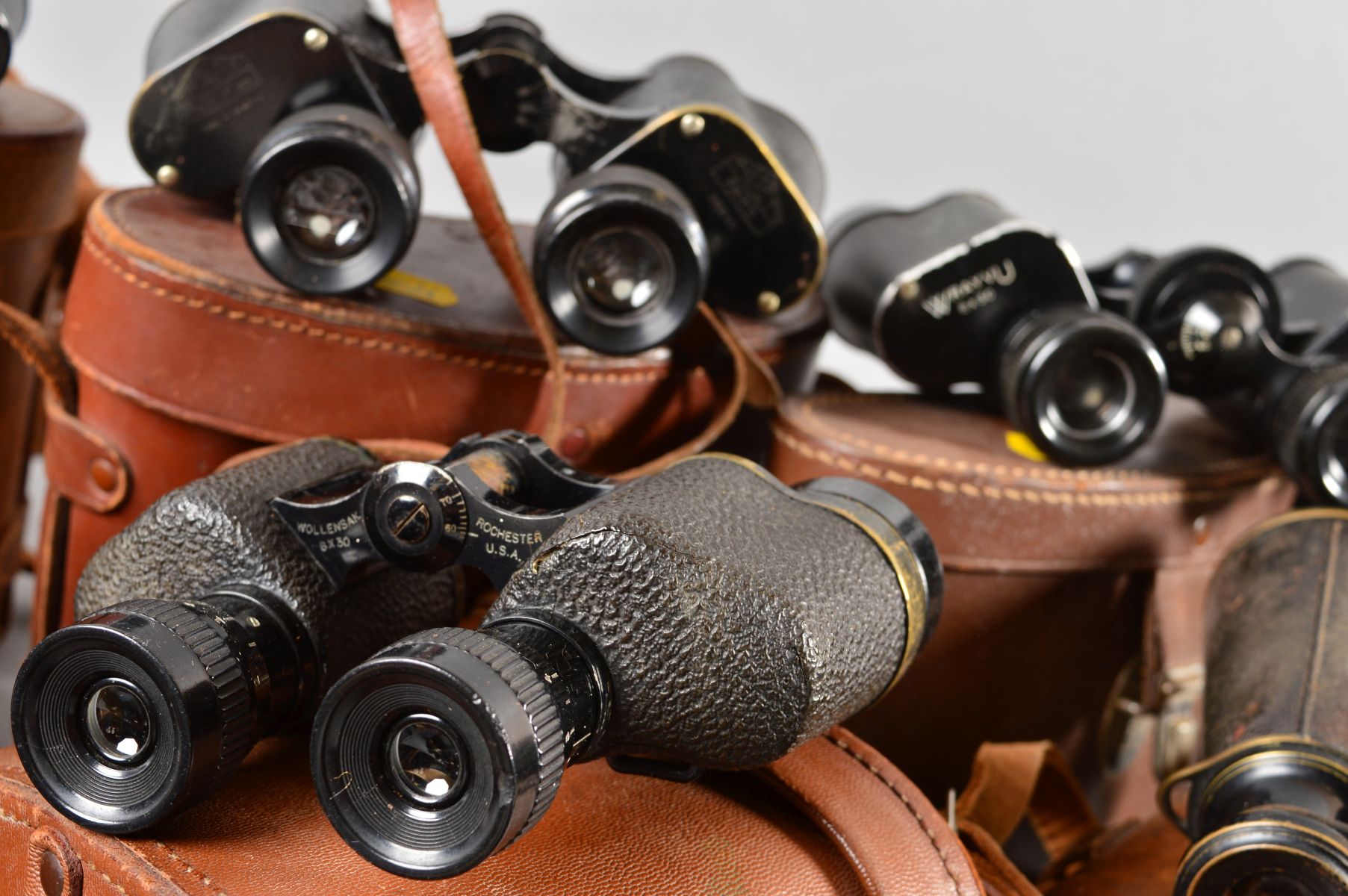 A BOX OF CONTAINING TWELVE PAIRS OF BINOCULARS, Military & Civilian use, WWI era to present day, - Image 6 of 6