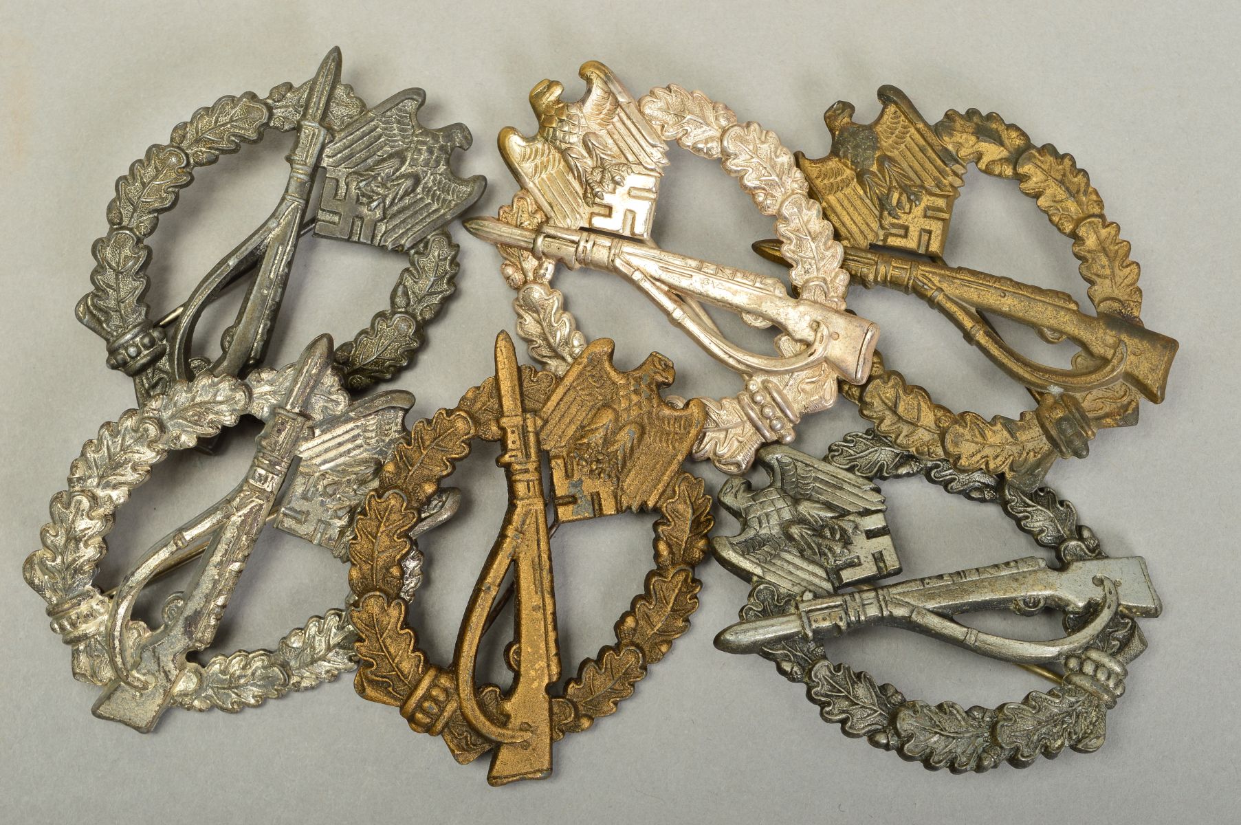 A COLLECTION OF 3RD REICH WII INFANTRY ASSAULT BADGES (INFANTERIE STURM ABZEICHEN), as follows, a - Image 4 of 4