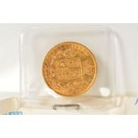 A FULL GOLD SOVEREIGN VICTORIA SHIELD BACK 1872 DIE 74