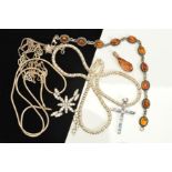 A SELECTION OF MAINLY SILVER AND WHITE METAL JEWELLERY, to include a modified amber cabochon