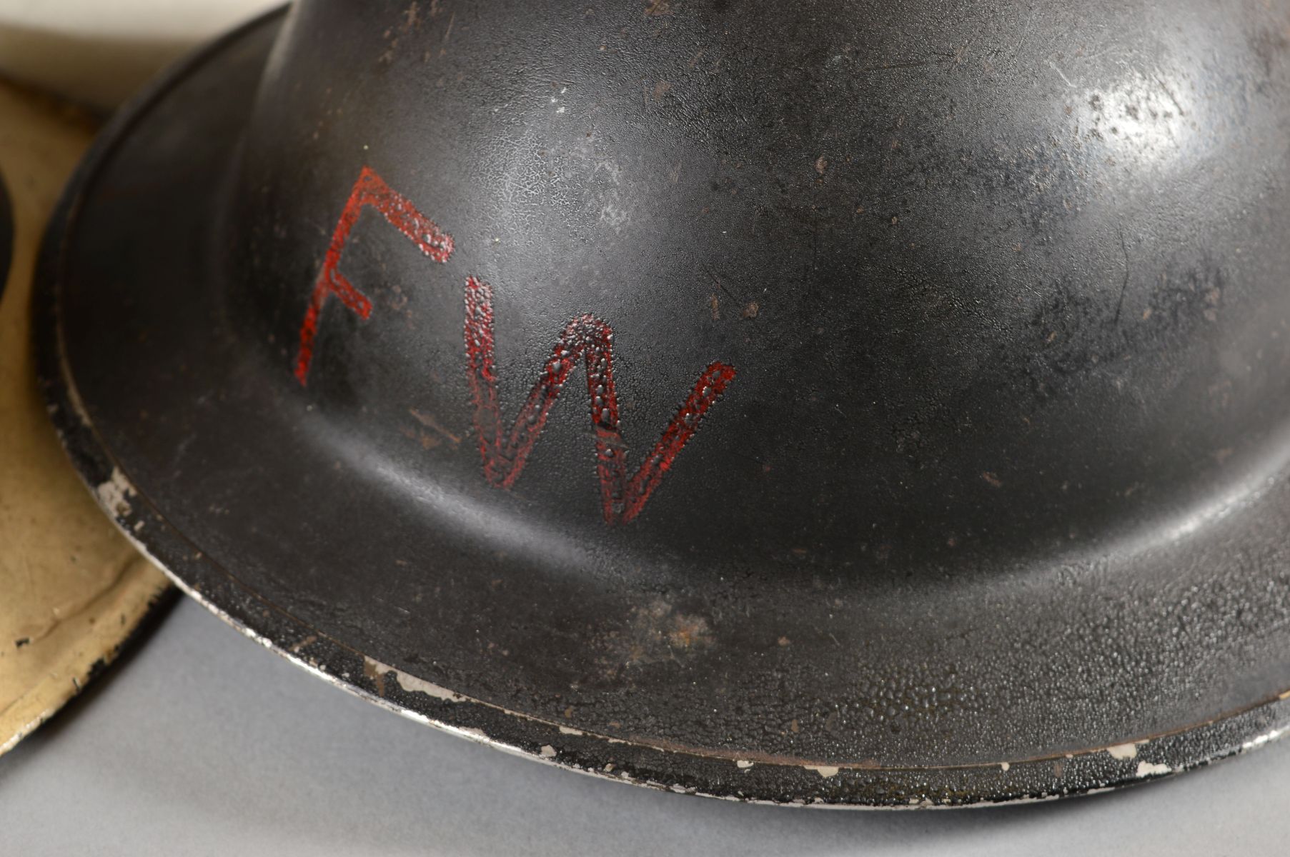 A BOX CONTAINING FIVE MILITARY HELMETS, as follows, Post War WWII era Eastern Block helmet, green - Image 5 of 8