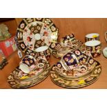 IMARI TEAWARES, to include cake/sandwich plate (hairlines), six cups, six saucers and six side