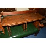 A REPRODUCTION OAK NEST OF THREE/COFFEE TABLES