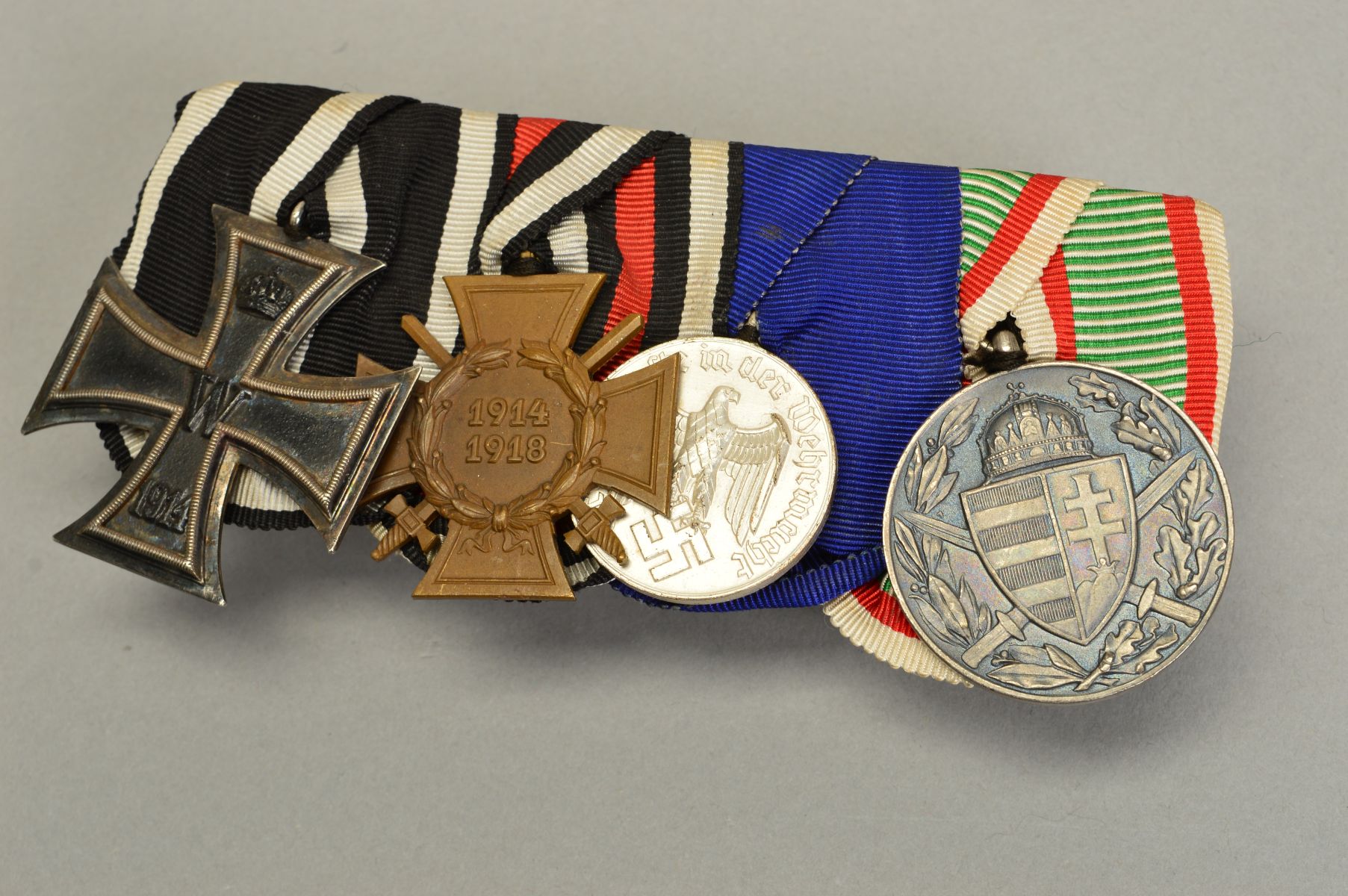 A WWI GERMAN MOUNTED GROUP OF FOUR MEDALS, as follows, Iron Cross, Hindenburg Cross with swords - Image 3 of 3