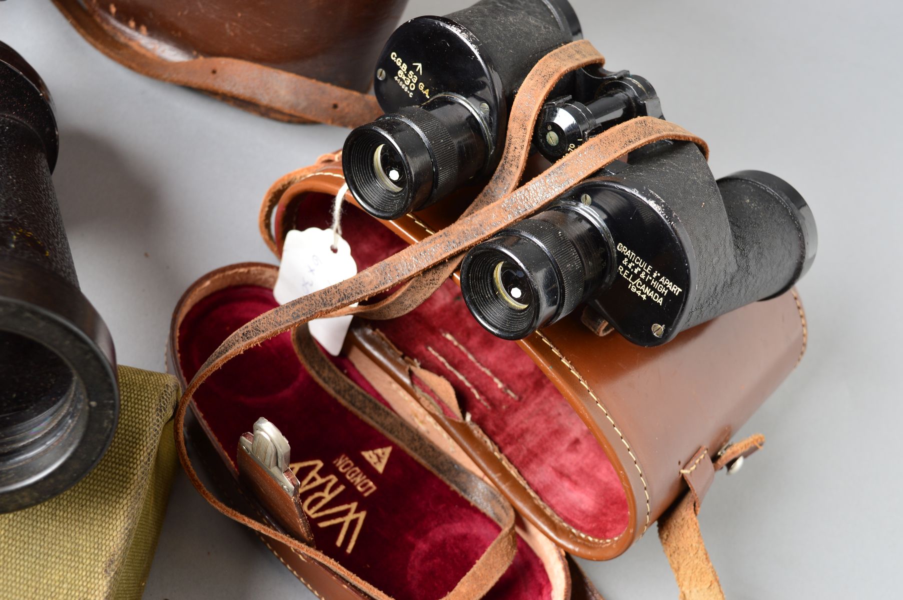 A BOX CONTAINING FIVE PAIRS OF MILITARY ISSUE FIELD BINOCULARS, WWII era as follows, Barr & - Image 5 of 6