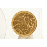 A GOLD HALF SOVEREIGN ISLE OF MAN 1973