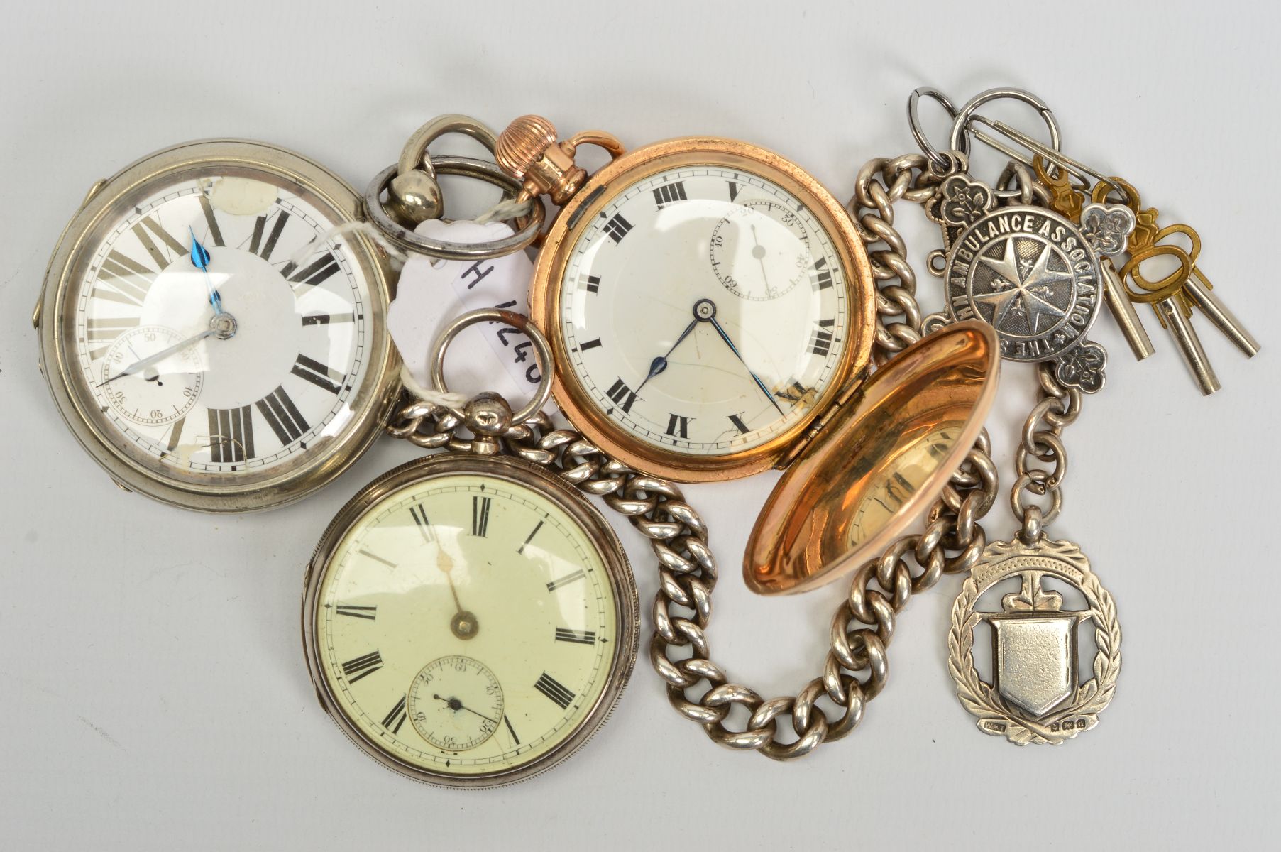 THREE LATE 19TH TO EARLY 20TH CENTURY POCKET WATCHES, A CHAIN, MEDALLIONS AND WATCH KEYS, all with