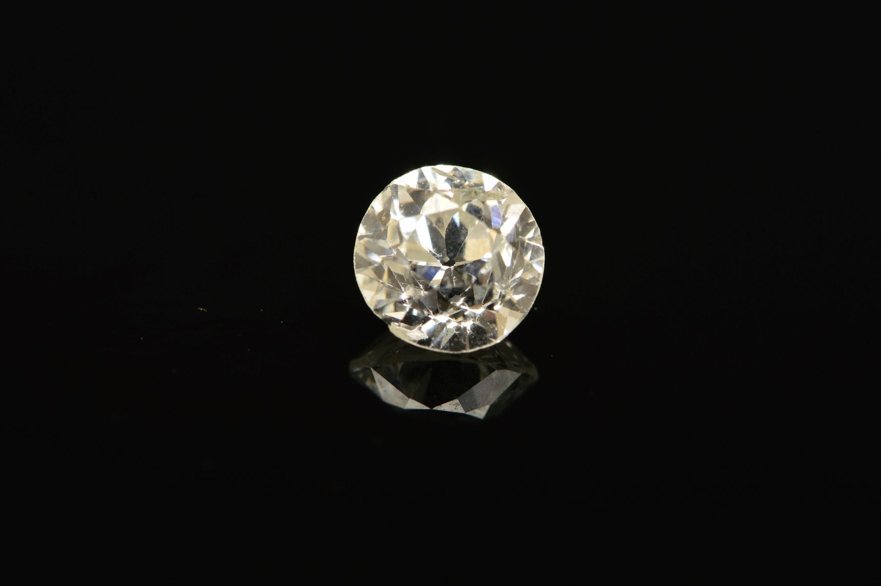 A SINGLE OLD EUROPEAN CUT DIAMOND, approximately 0.49ct, clarity assessed as I3, colour assessed