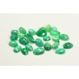 A SELECTION OF OVAL CUT EMERALDS, measuring approximately 4.2mm x 3.0mm - 7.1mm x 5.1mm, approximate