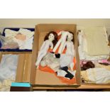 A QUANTITY OF MODERN CHINA AND CLOTH DOLLS, DOLL PARTS AND ASSORTED DOLLS CLOTHING, to include