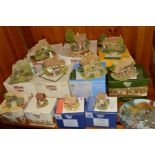 ELEVEN BOXED LILLIPUT LANE SCULPTURES FROM COLLECTORS CLUB/SYMBOL OF MEMBERSHIP, to include '
