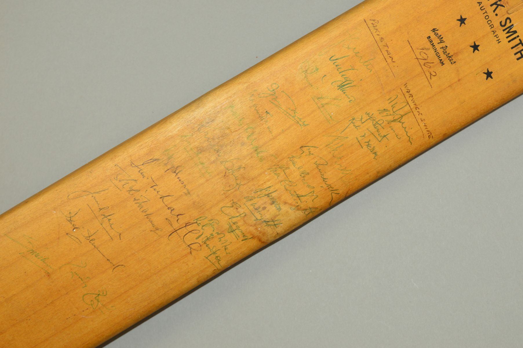 AUTOGRAPHED GRADIDGE 'M. J. K. SMITH' CRICKET BAT, of the Pakistan touring team, Warwickshire - Image 2 of 3