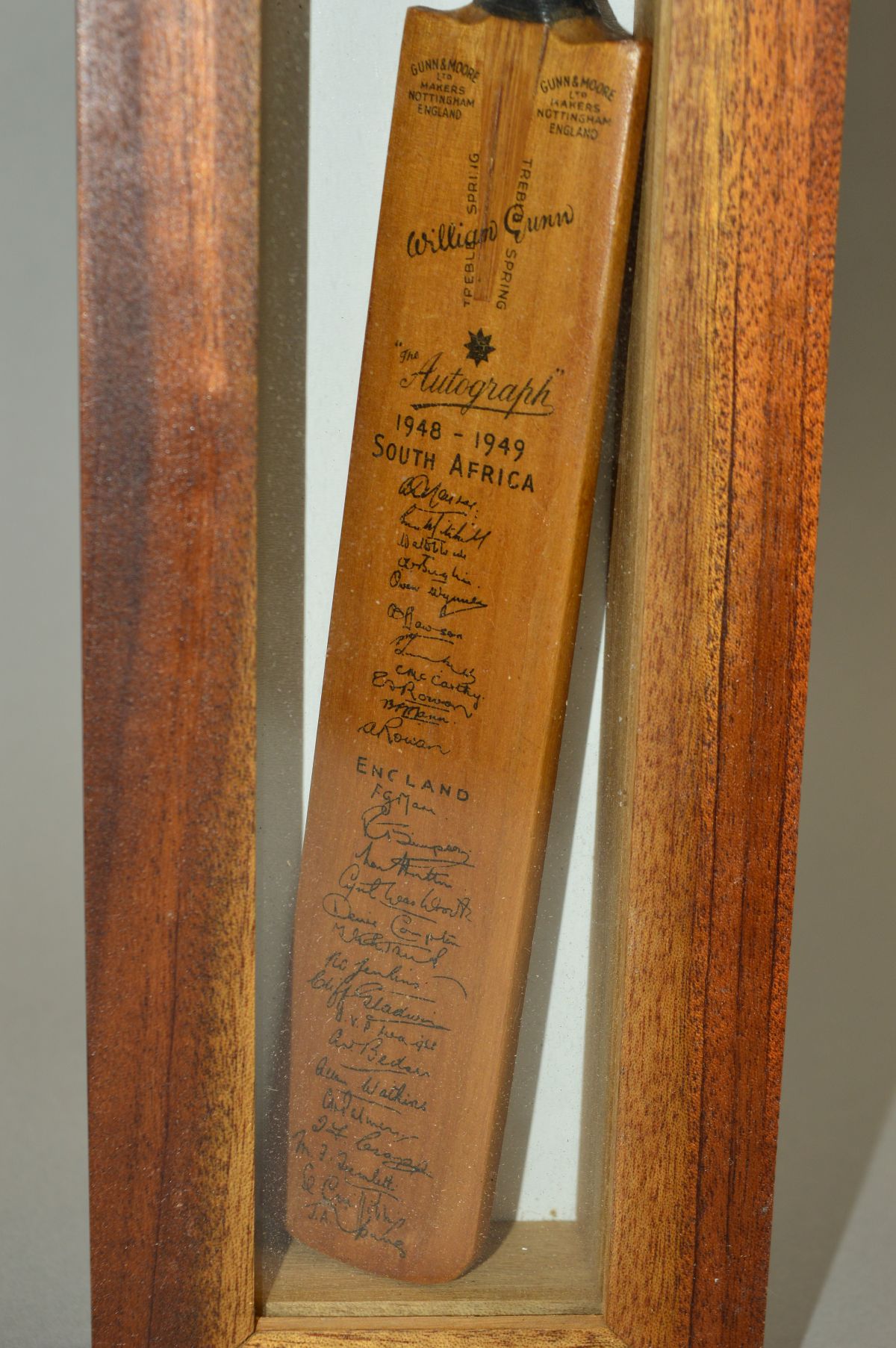 MINIATURE SIGNED CRICKET BATS, housed in individual wood and glass cases, teams are Australia and - Image 4 of 4