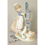 A BOXED LLADRO FIGURE GROUP 'Summer on the Farm' No5285, approximate height 24cm