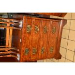 A REPRODUCTION BURR WALNUT AND INLAID GEORGE II STYLE CHEST OF FOUR GRADUATED DRAWERS, with brushing