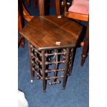 AN EARLY 20TH CENTURY MAHOGANY HEXAGONAL OCCASIONAL TABLE on a spindled and bobbin stretchered base