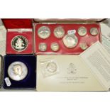 A SMALL BOX CONTAINING A PROOF SET OF COINS FROM THE BAHAMAS 1974, to include four of the proofs