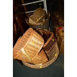 A QUANTITY OF VARIOUS WICKER BASKETS