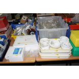 A BOX OF GLASS CHEMISTRY FLASKS, TEST TUBES, PIPETTES, PESTLES, MORTARS, FUNNELS, PLASTIC
