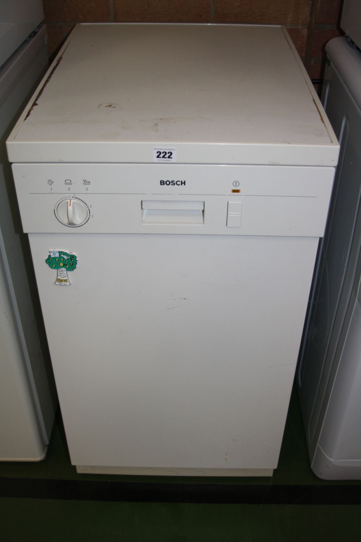 A BOSCH SLIMLINE DISHWASHER, 45cm wide