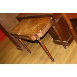 A GEORGIAN ANGULAR MAHOGANY HALL TABLE, on turned legs with ebonised detailing (would appear to be