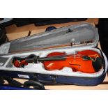 A PRIMAVERA 3/4 SIZED VIOLIN WITH BOW AND HARD CASE