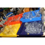 FOUR TRAYS OF CHEMISTRY BEAKERS, funnels and conical flasks (4)