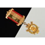 A 9CT GOLD ROYAL ANTEDILUVIAN ORDER OF THE BUFFALOES MEDAL, designed as a crowned wreath with