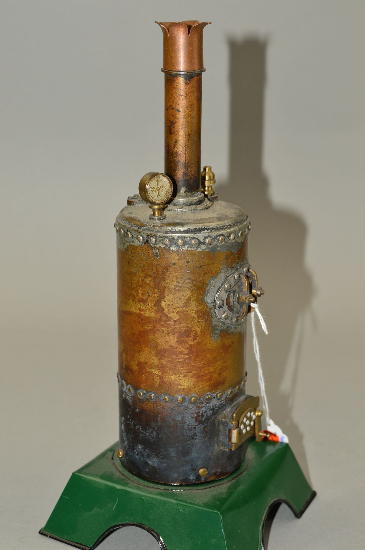 AN UNMARKED LIVE STEAM VERTICAL BOILER, not tested, playworn condition with some wear and paint - Image 2 of 4