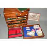 A SMALL WOODEN CABINET/CASE, GEM PAPERS etc, to include a small wooden cabinet/case with thin vari-