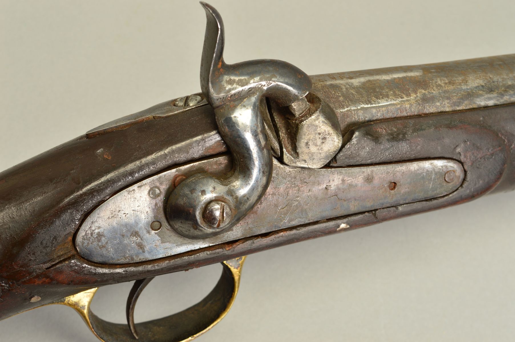 A 15 BORE 2 BAND PERCUSSION SINGLE BARREL MILITARY PATTERN MUSKET, the lock lacks the normal arsenal - Image 5 of 6