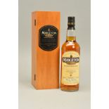 A BOTTLE OF A HIGHLY COLLECTABLE WHISKEY, which is the Midleton Very Rare Irish Whiskey 1998, in a