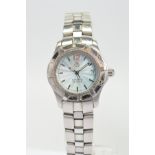 A LADIES TAG HEUER 2000 SERIES AUTOMATIC WRISTWATCH, ice blue coloured dial with baton markers, date
