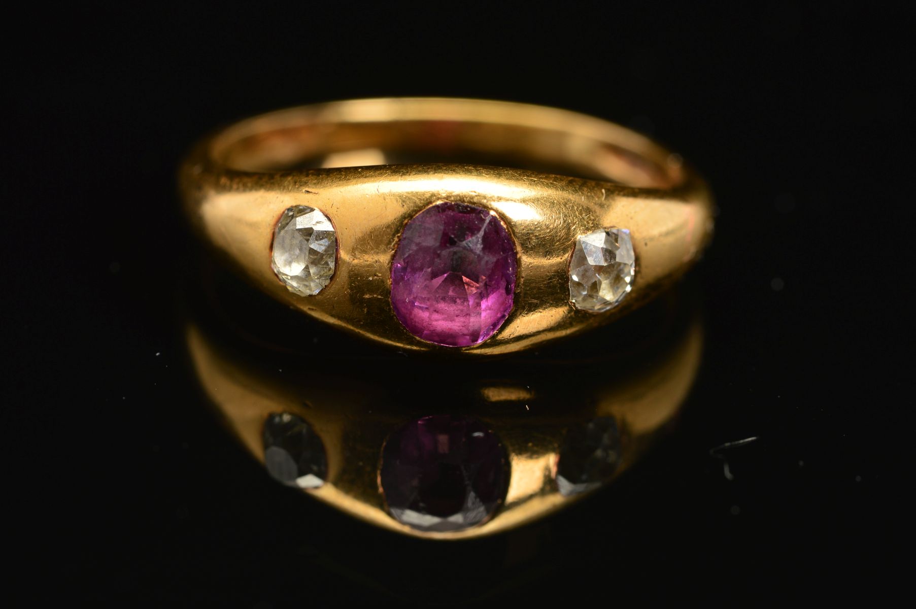 A VICTORIAN GOLD, RUBY AND DIAMOND THREE STONE RING, an oval mixed cut ruby measuring - Image 3 of 5